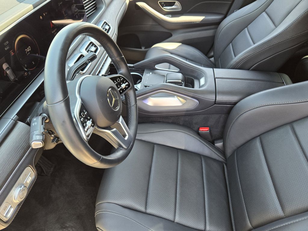 used 2022 Mercedes-Benz GLE car, priced at $38,552