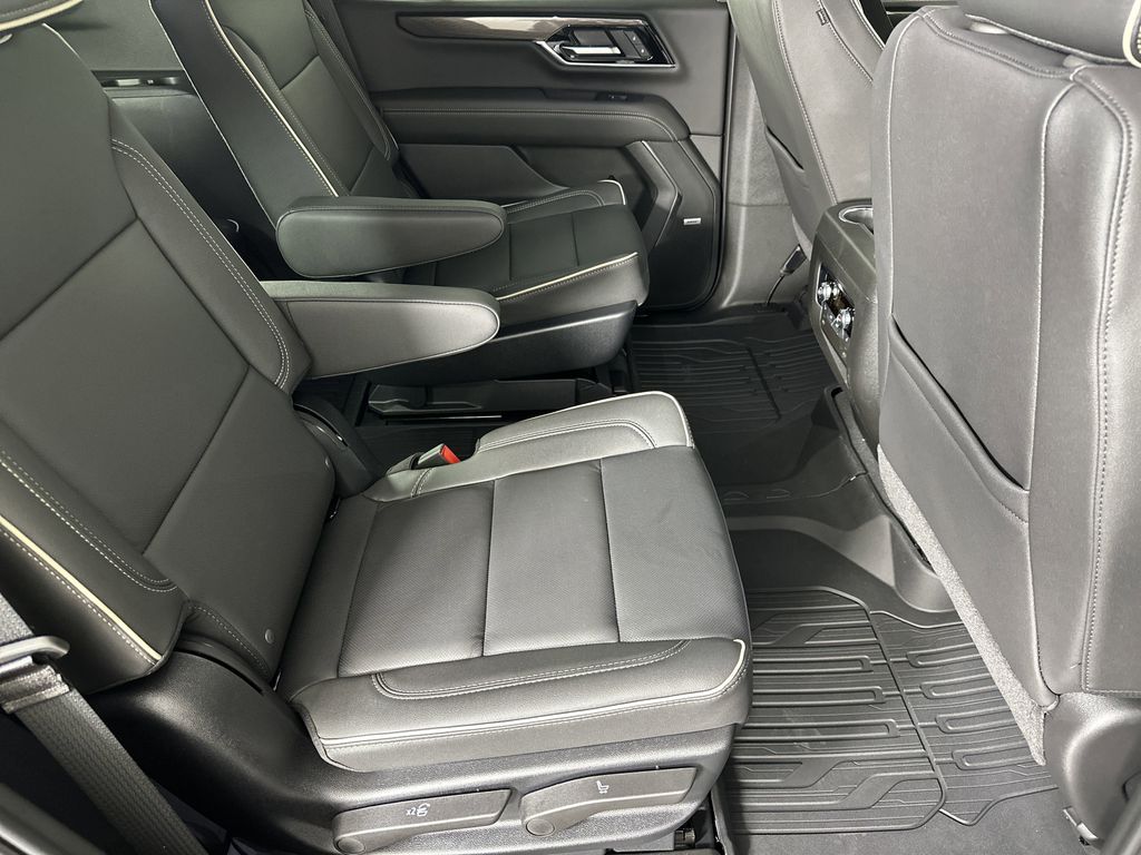 new 2025 GMC Yukon car, priced at $76,529