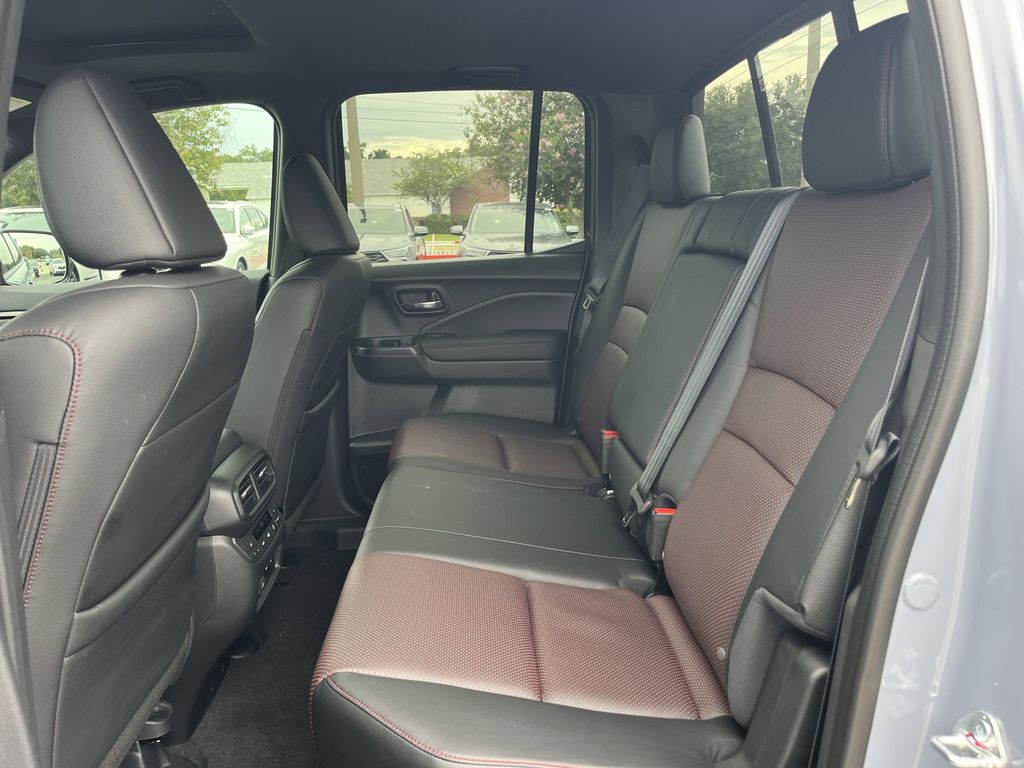 new 2025 Honda Ridgeline car, priced at $45,841