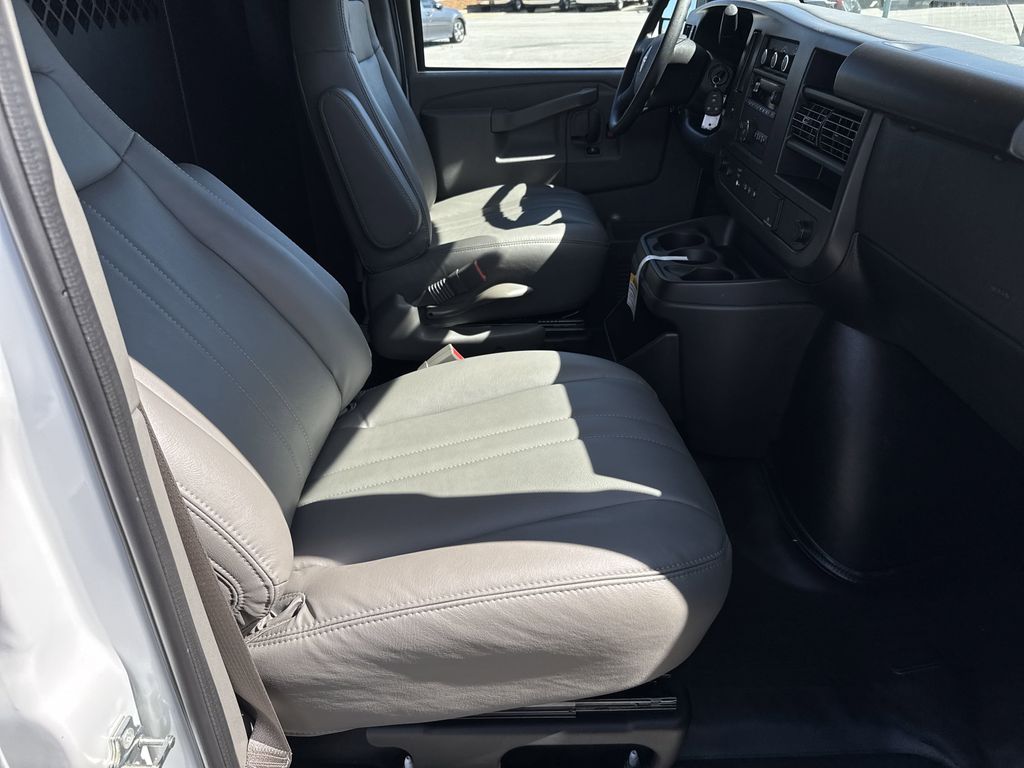 new 2025 GMC Savana 2500 car, priced at $45,885