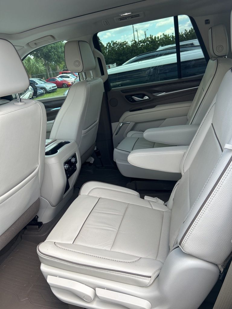used 2021 GMC Yukon car, priced at $54,991