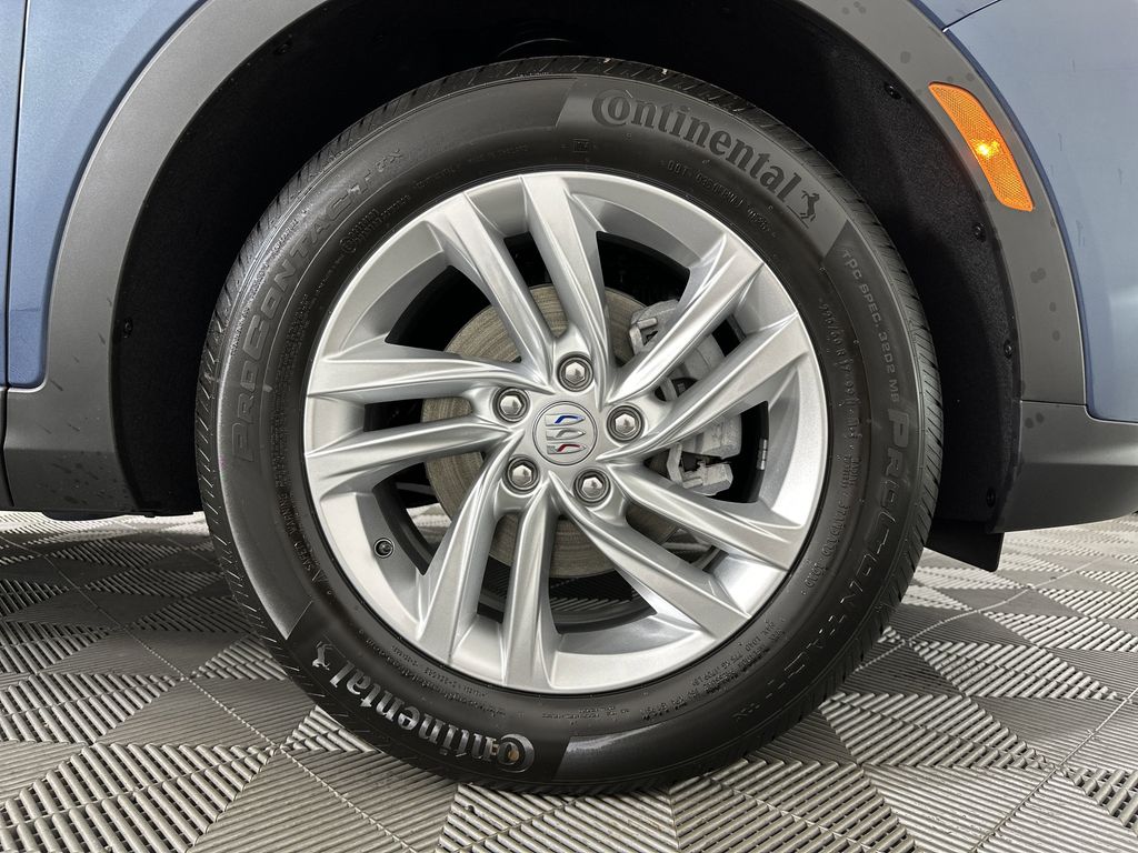 new 2025 Buick Envista car, priced at $27,375