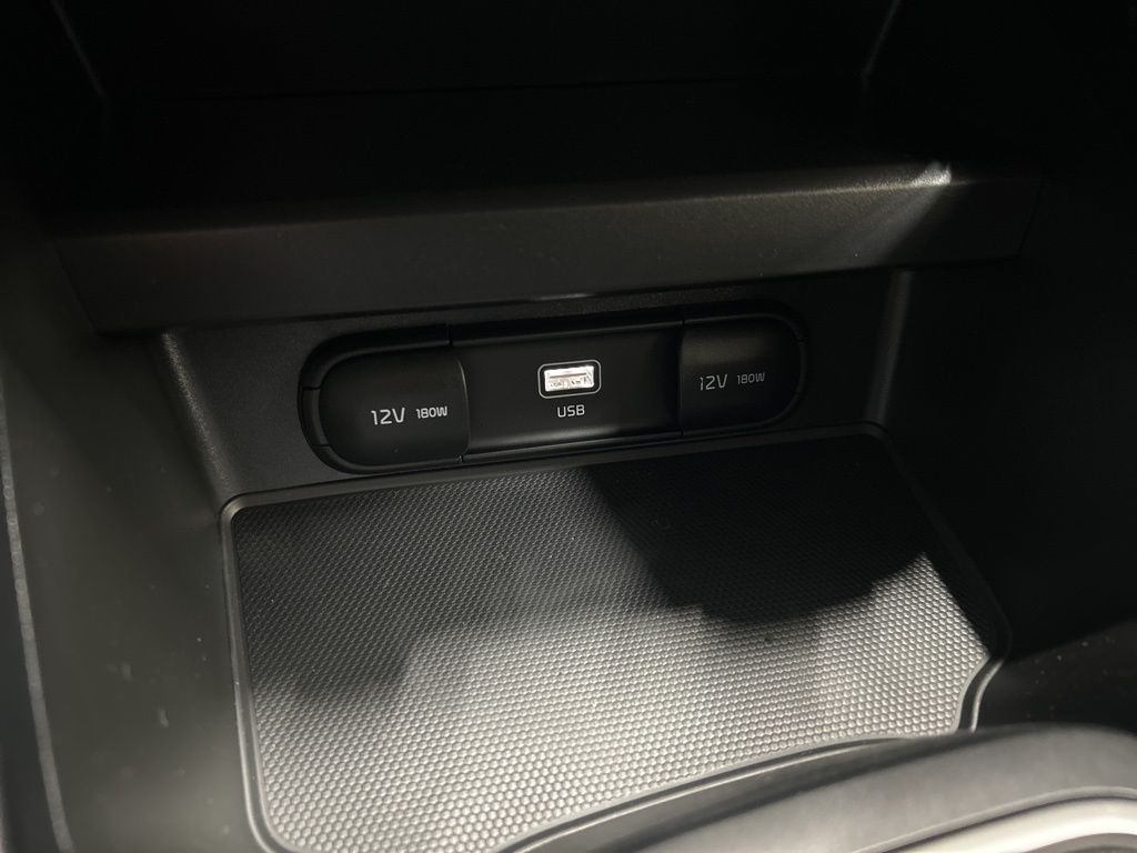 new 2025 Kia Soul car, priced at $22,470