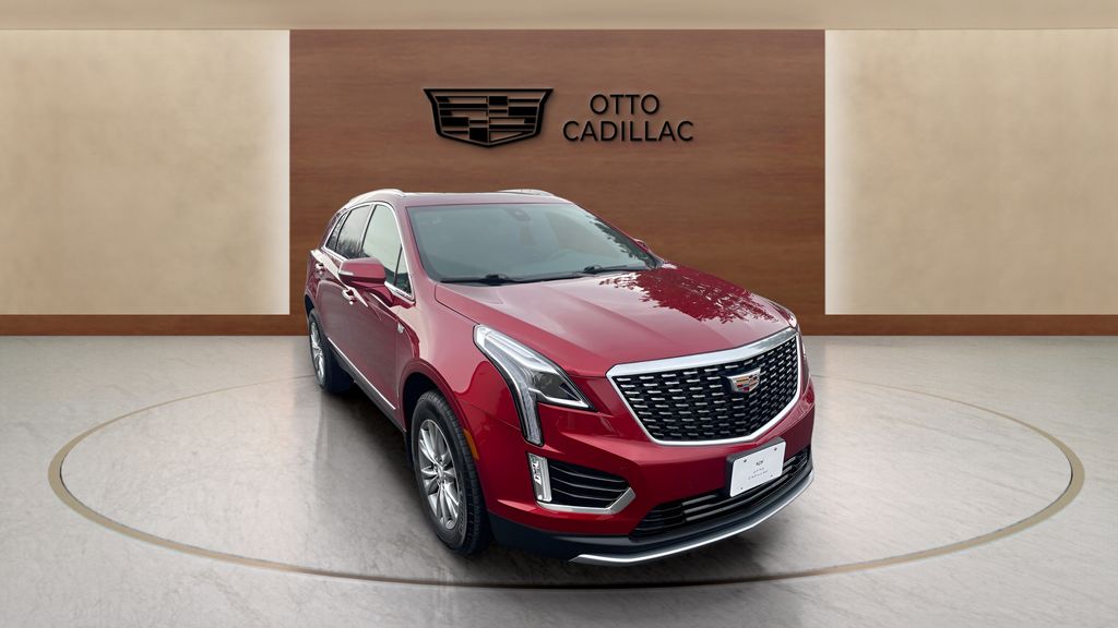 used 2022 Cadillac XT5 car, priced at $36,950