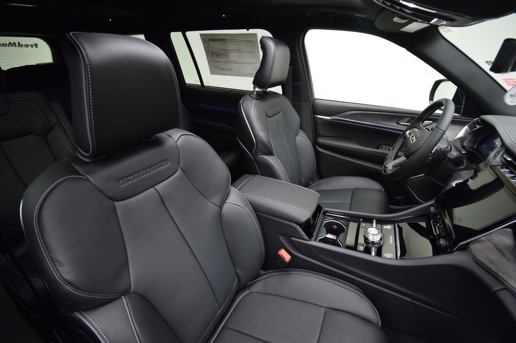 new 2025 Jeep Grand Cherokee L car, priced at $57,219