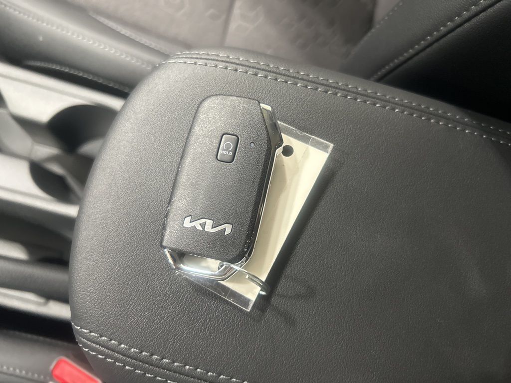 new 2026 Kia Seltos car, priced at $27,860
