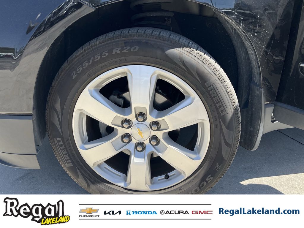 used 2017 Chevrolet Traverse car, priced at $16,194