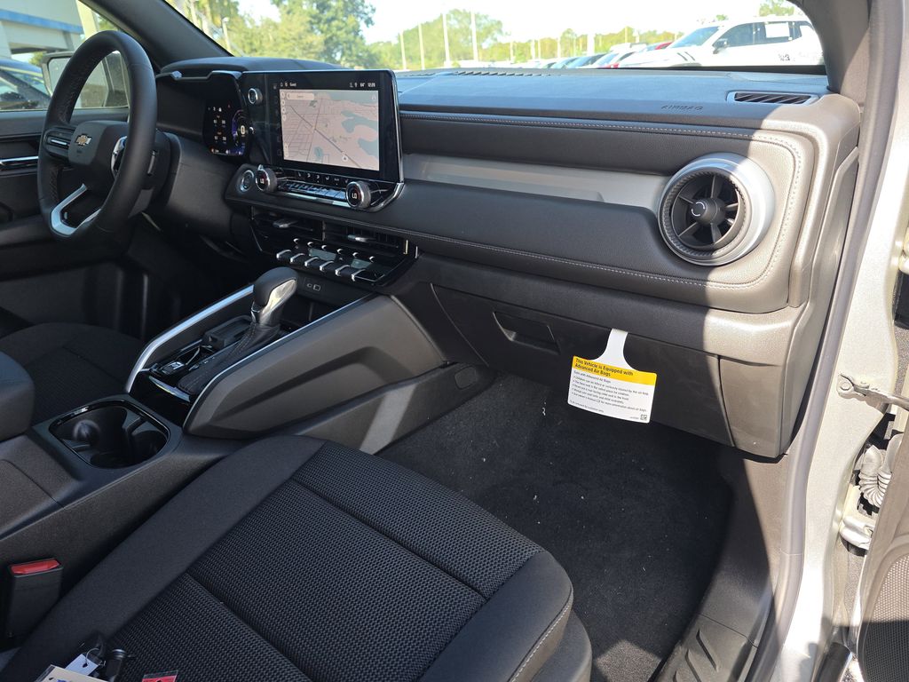 new 2026 Chevrolet Colorado car, priced at $31,400