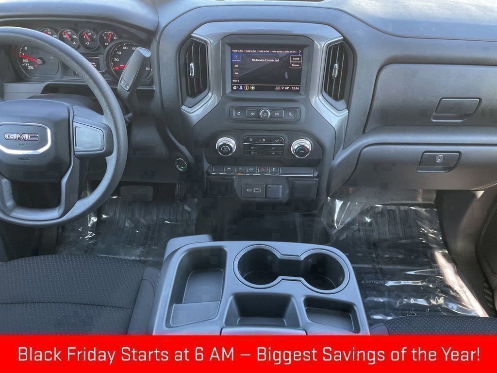 new 2025 GMC Sierra 1500 car, priced at $41,334
