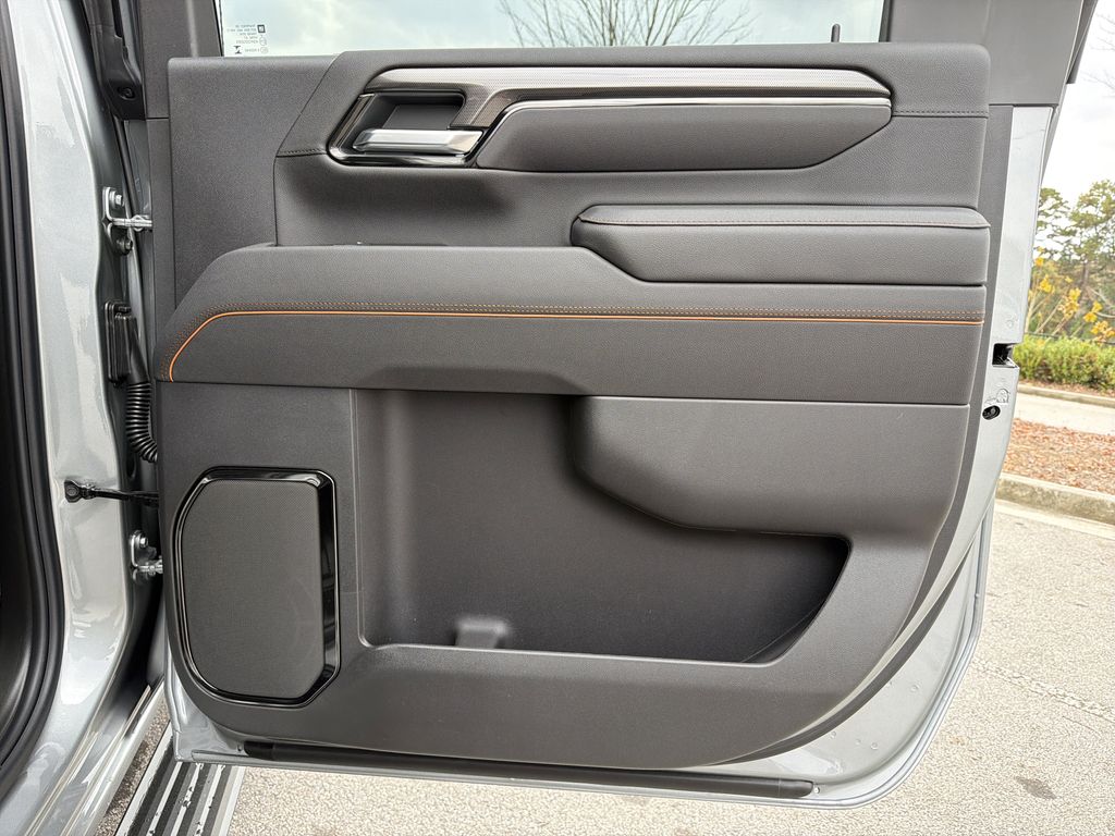 new 2026 GMC Sierra 2500HD car, priced at $83,990