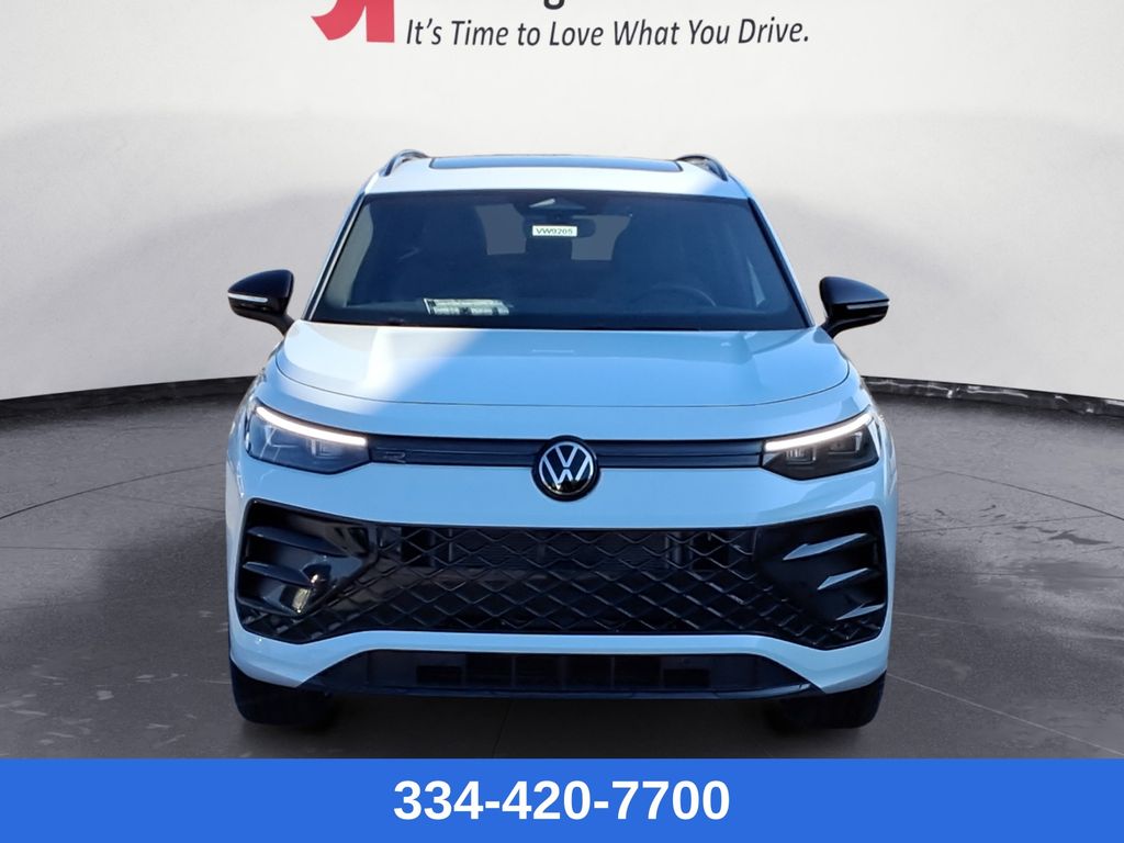 new 2025 Volkswagen Tiguan car, priced at $39,540