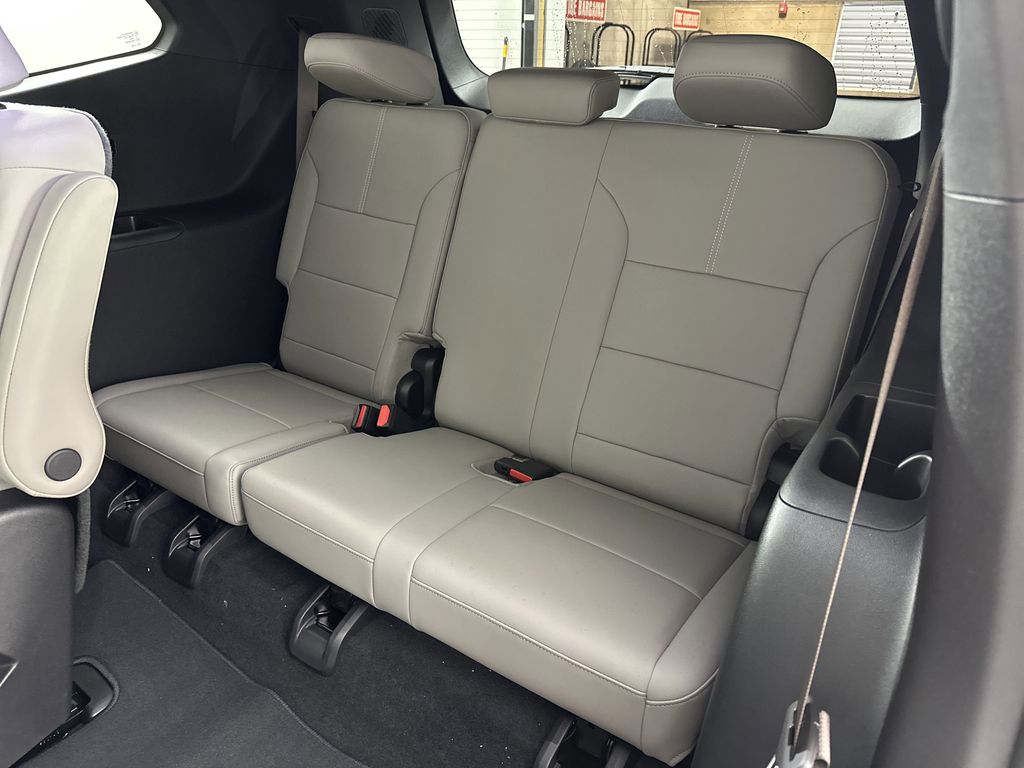 new 2025 GMC Acadia car, priced at $50,624