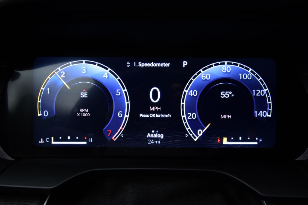new 2025 Jeep Grand Cherokee car, priced at $40,067