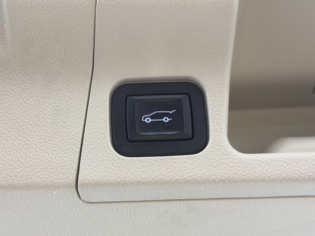 used 2020 GMC Acadia car, priced at $22,992