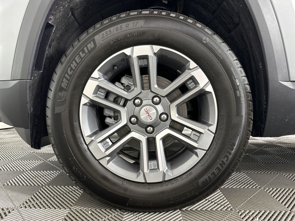 new 2025 GMC Terrain car, priced at $28,890