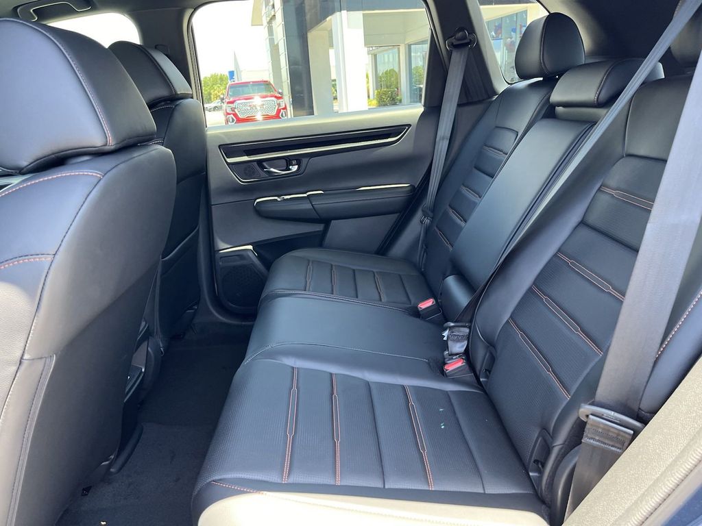 new 2025 Honda CR-V Hybrid car, priced at $35,861