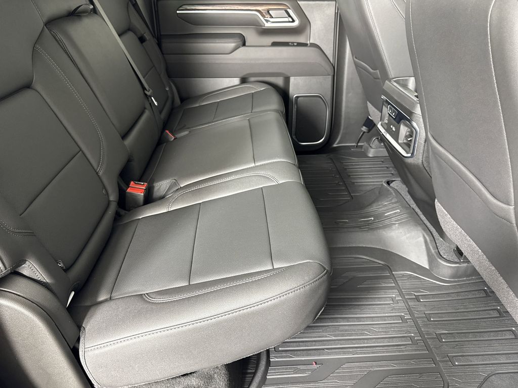 new 2025 GMC Sierra 2500HD car, priced at $78,970
