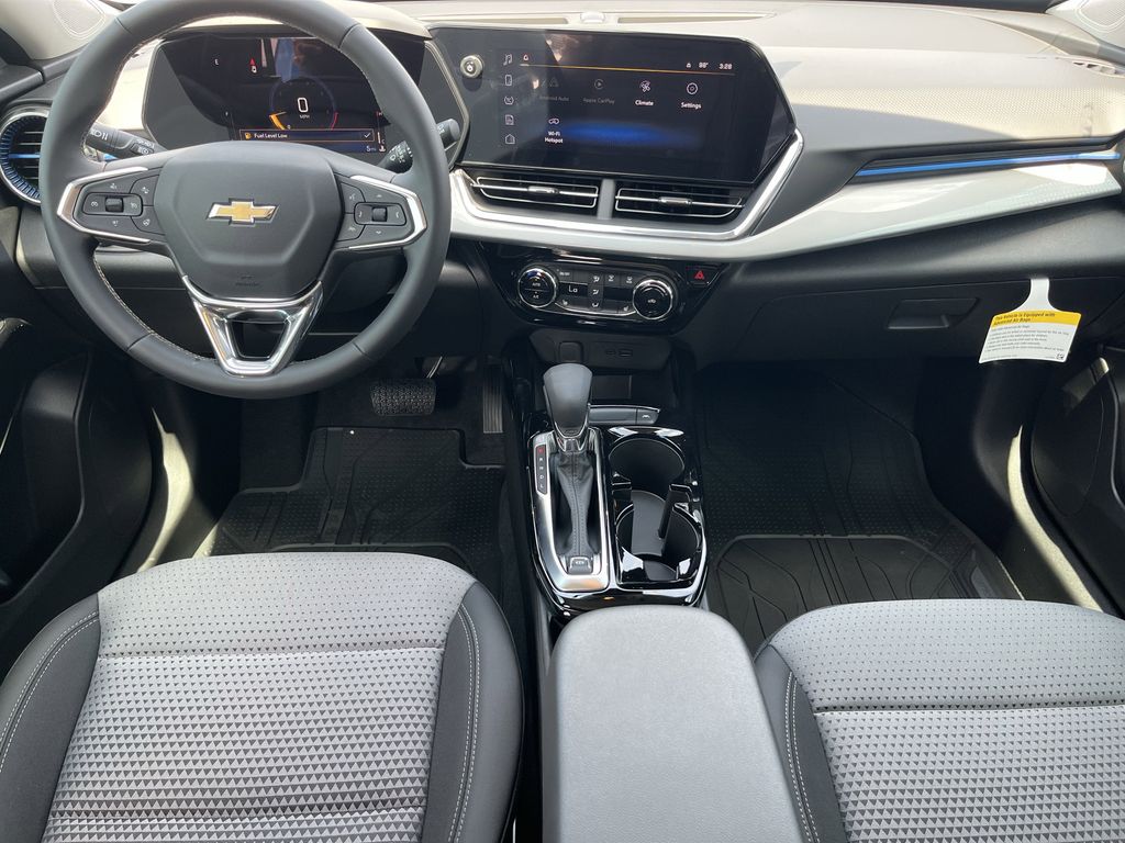 new 2025 Chevrolet Trax car, priced at $22,728