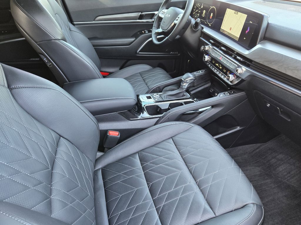 used 2025 Kia Telluride car, priced at $47,224