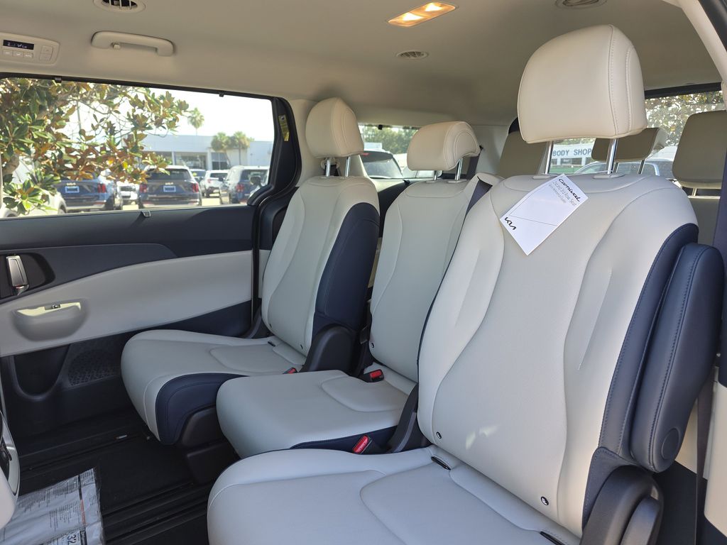 new 2026 Kia Carnival Hybrid car, priced at $43,116