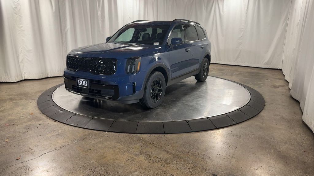 new 2025 Kia Telluride car, priced at $47,052