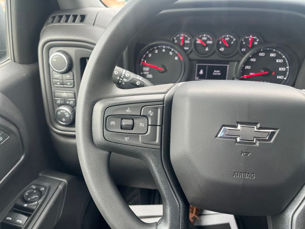 new 2024 Chevrolet Silverado 1500 car, priced at $53,990