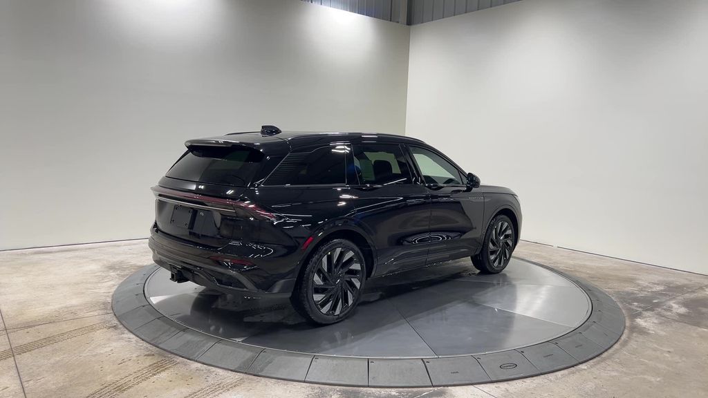 new 2025 Lincoln Nautilus car, priced at $67,495