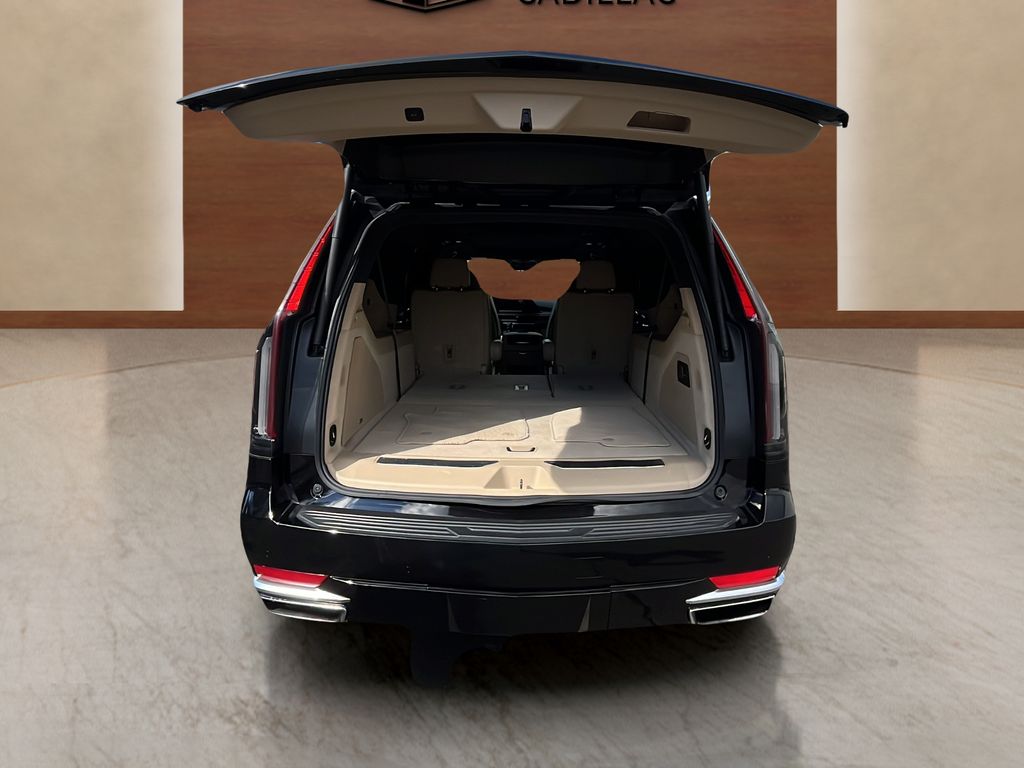 used 2023 Cadillac Escalade ESV car, priced at $69,800