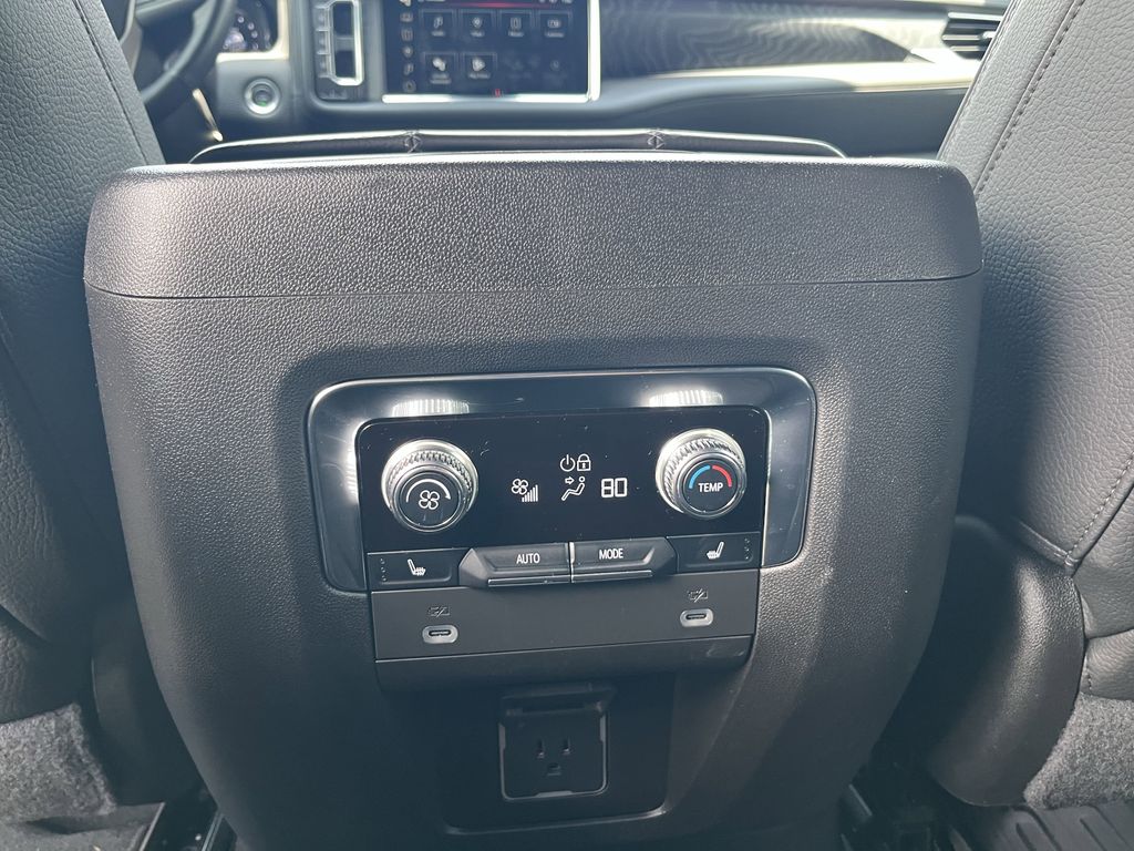 used 2022 GMC Yukon car, priced at $62,993