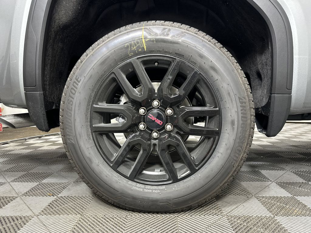 new 2025 GMC Sierra 1500 car, priced at $53,475