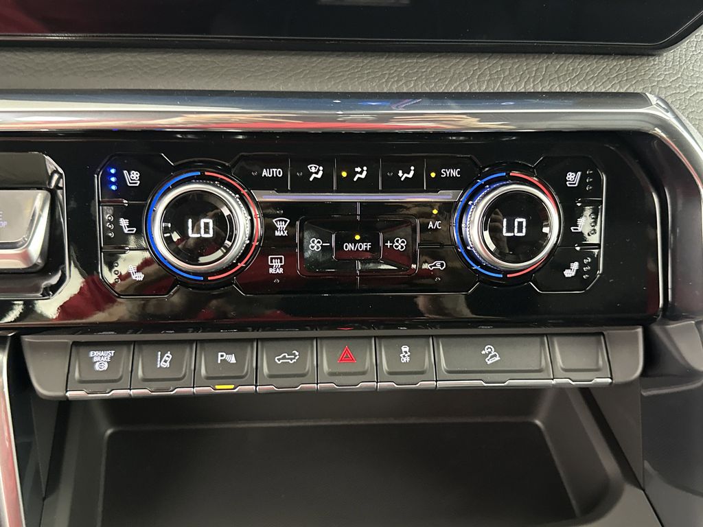new 2025 GMC Sierra 2500HD car, priced at $85,634