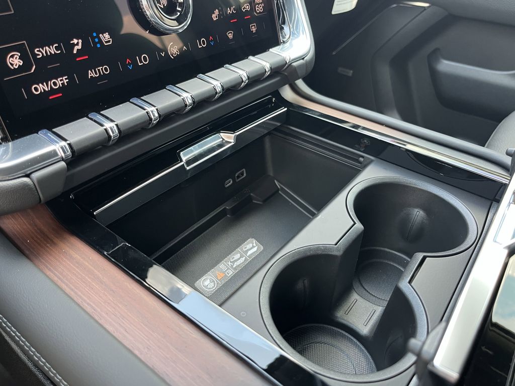 new 2025 GMC Yukon car, priced at $85,690
