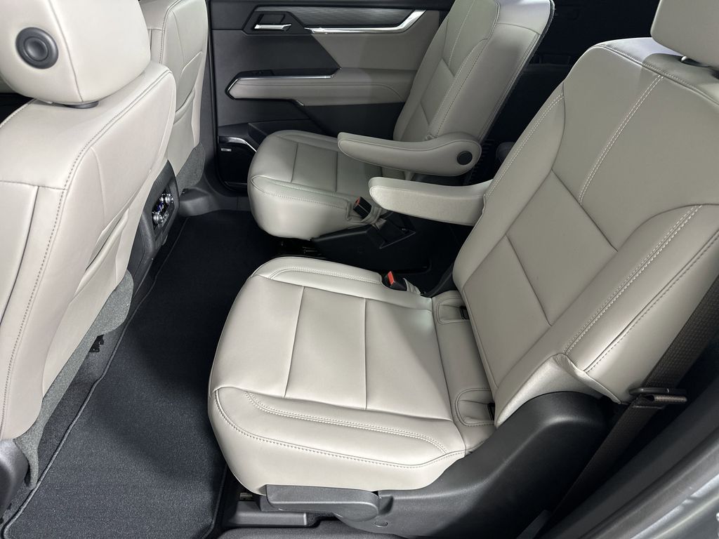 new 2025 GMC Acadia car, priced at $45,824