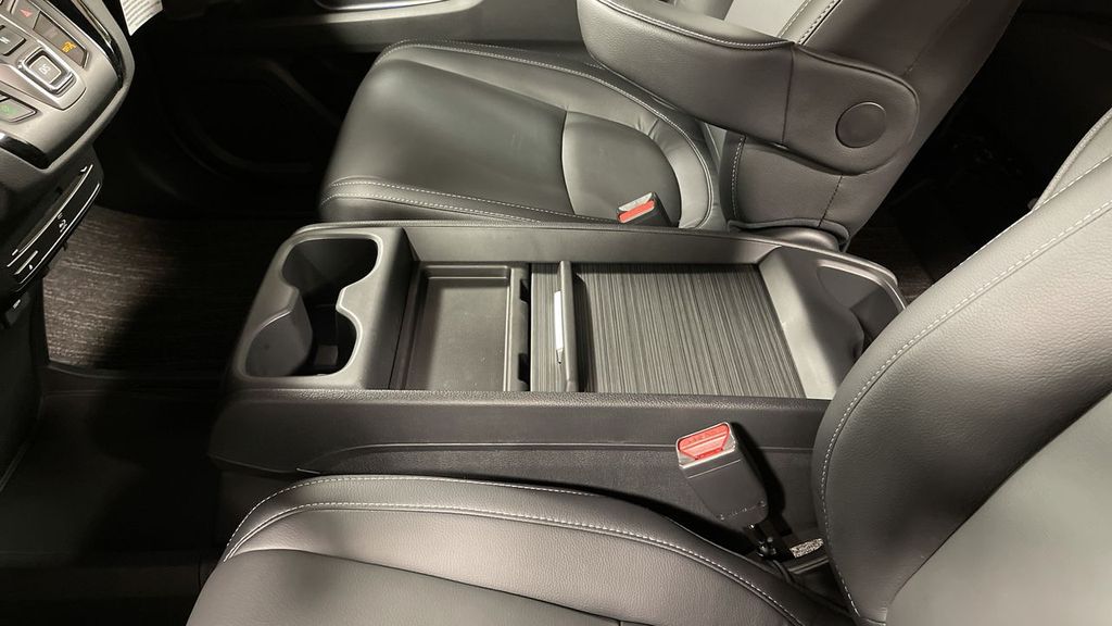 used 2022 Honda Odyssey car, priced at $38,167