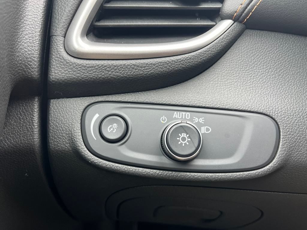 used 2021 Chevrolet Trax car, priced at $17,900