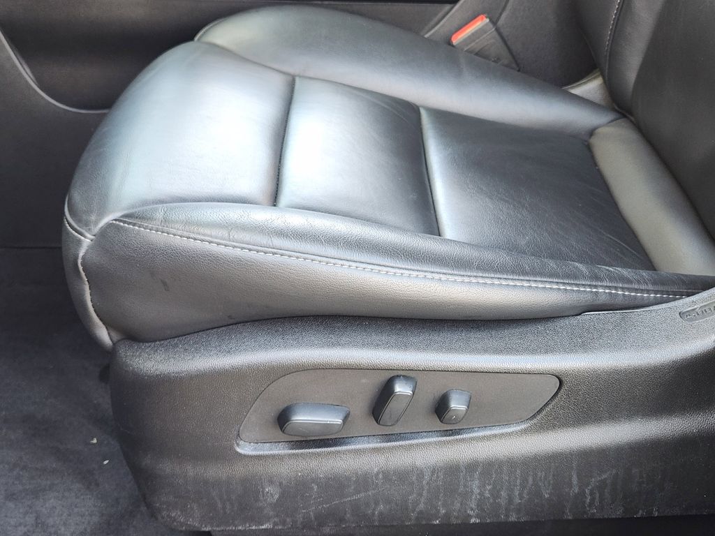 used 2023 Cadillac XT4 car, priced at $27,941