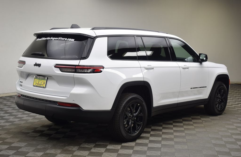 new 2025 Jeep Grand Cherokee L car, priced at $45,635