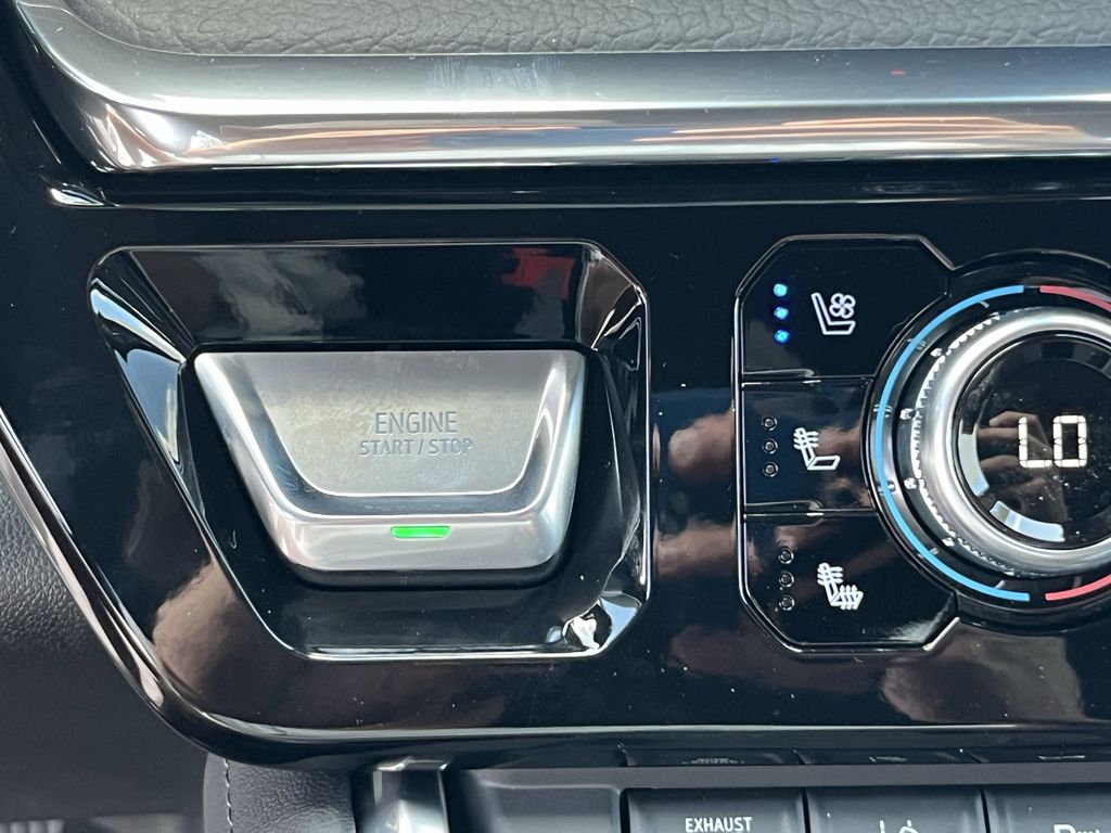 new 2025 GMC Sierra 2500HD car, priced at $79,336