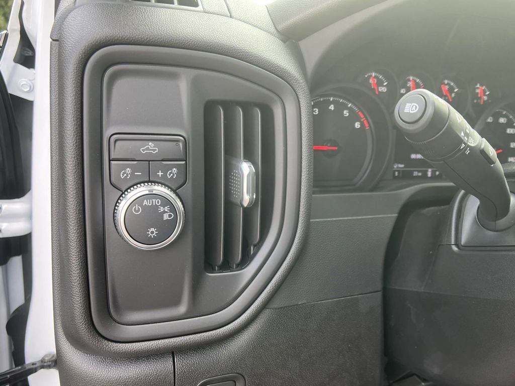 new 2024 GMC Sierra 2500HD car, priced at $46,133