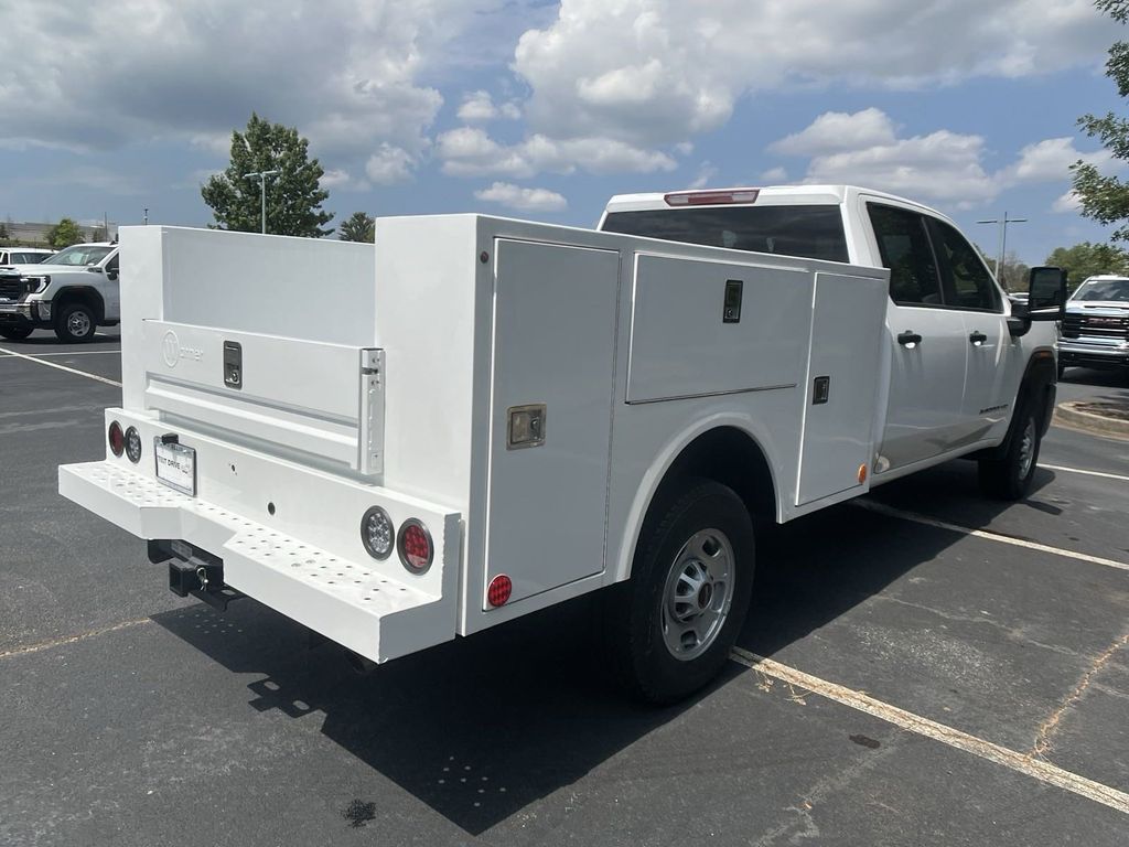 new 2024 GMC Sierra 2500HD car, priced at $46,133