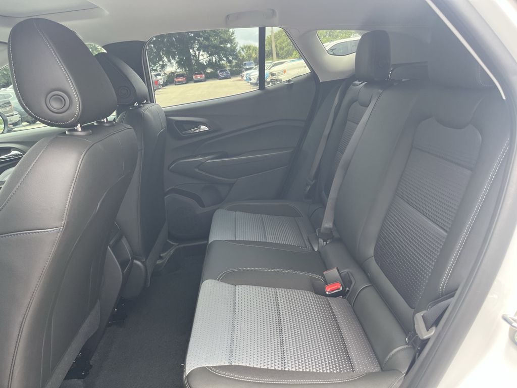 new 2025 Chevrolet Trax car, priced at $24,825