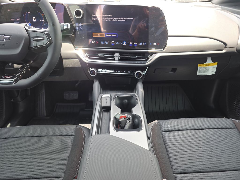 new 2025 Chevrolet Equinox EV car, priced at $52,026