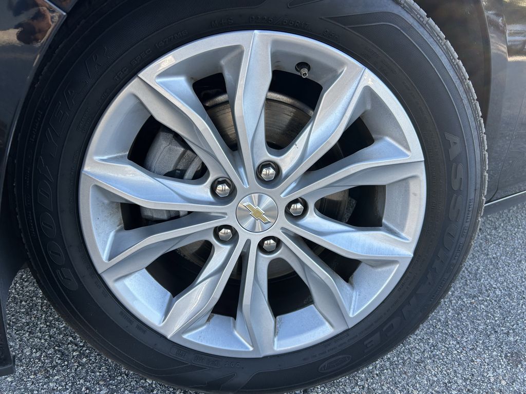 used 2024 Chevrolet Malibu car, priced at $16,695