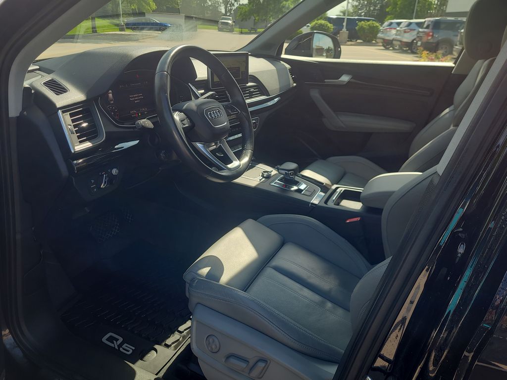 used 2018 Audi Q5 car, priced at $19,656