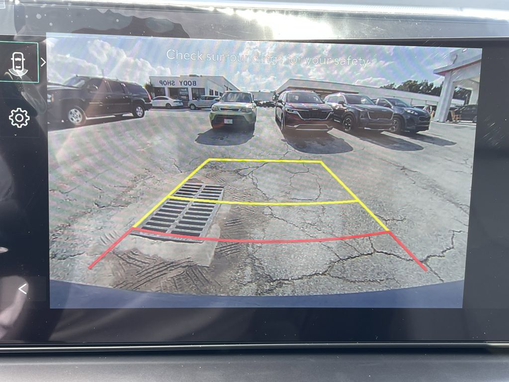 new 2025 Kia Sorento car, priced at $32,499