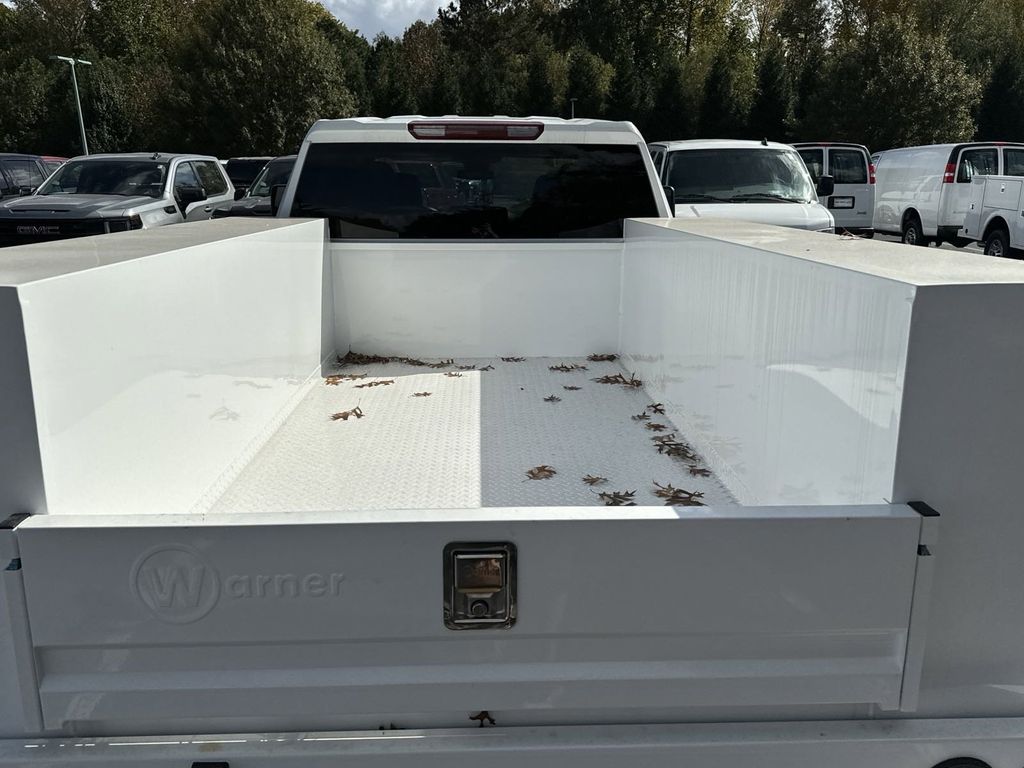 new 2024 GMC Sierra 2500HD car, priced at $46,133