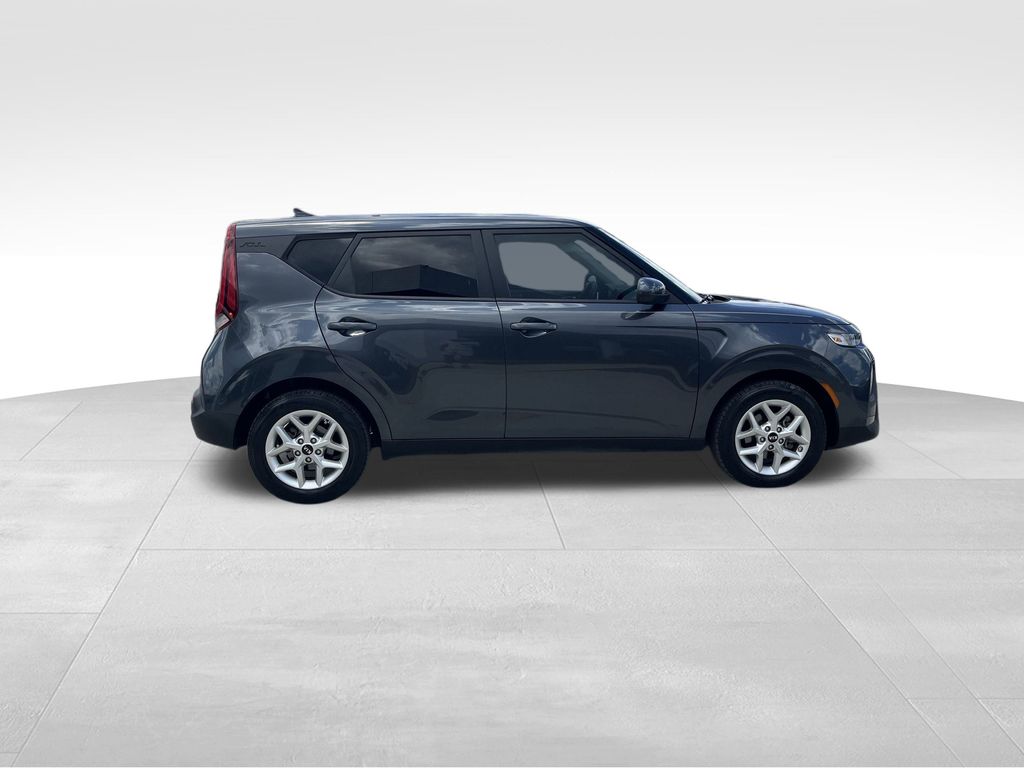 used 2021 Kia Soul car, priced at $15,591