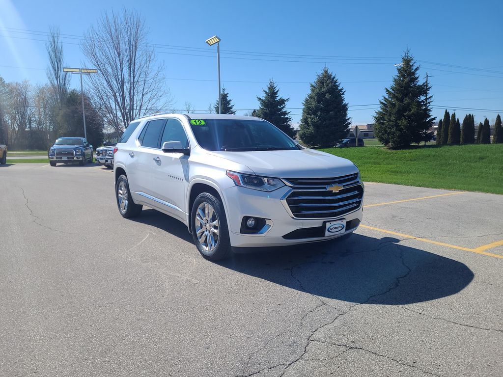 used 2019 Chevrolet Traverse car, priced at $22,402