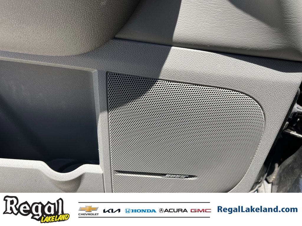 used 2017 Chevrolet Traverse car, priced at $16,194