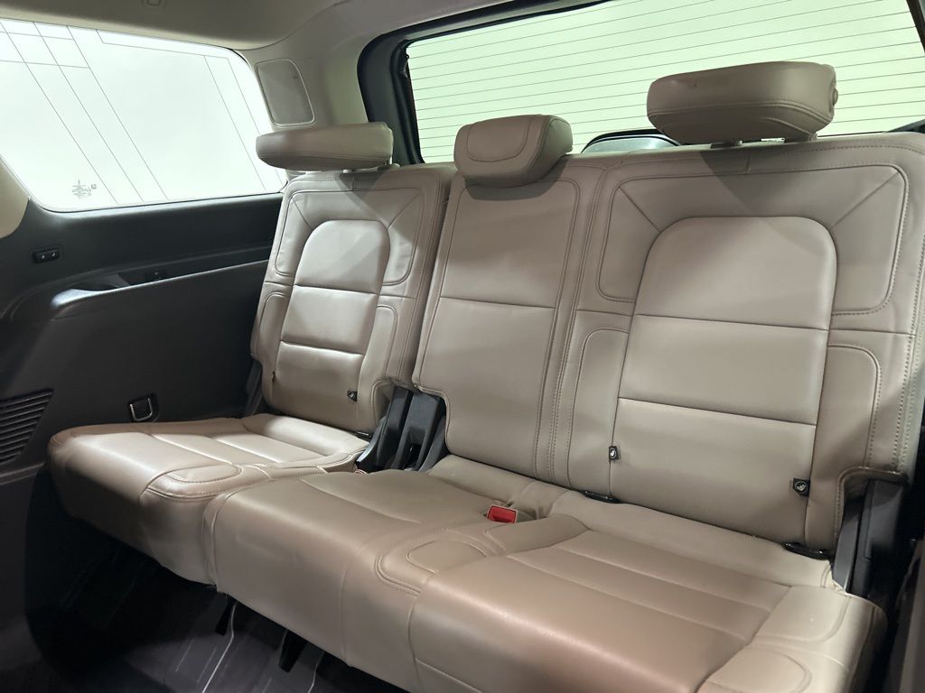 used 2022 Lincoln Navigator car, priced at $46,855